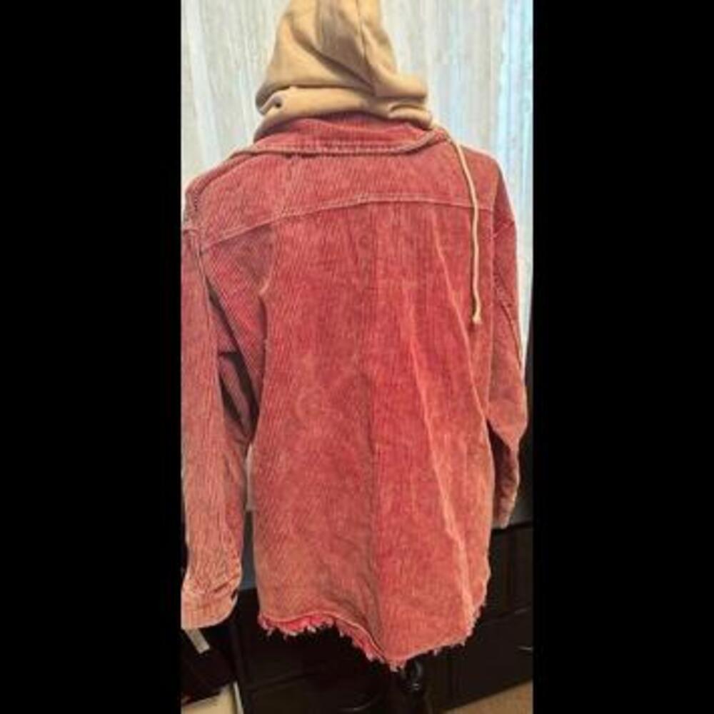 Rustic Red Striped Hooded Jacket - Casual Comfort - Picture 2 of 3